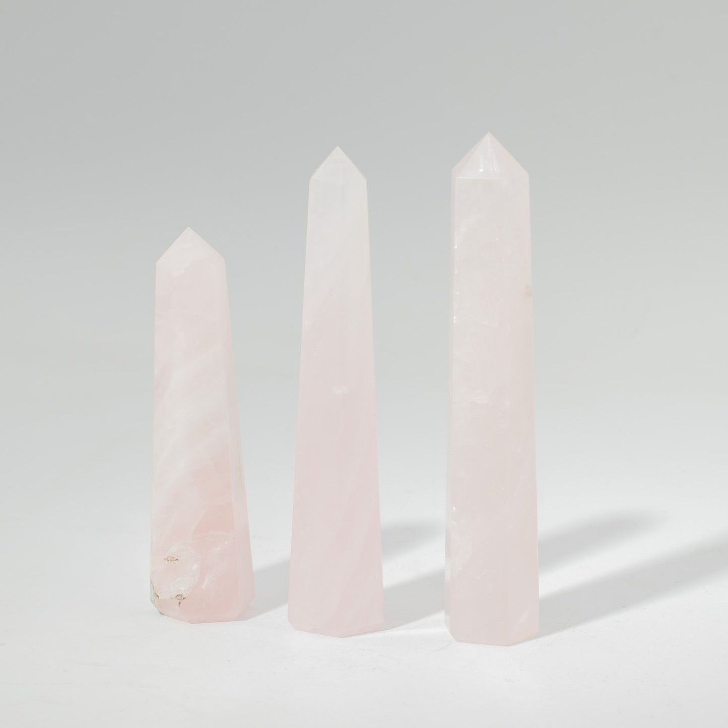 Rozenkwarts Obelisk Punt – Zes Vlakken (ca. 11 cm)