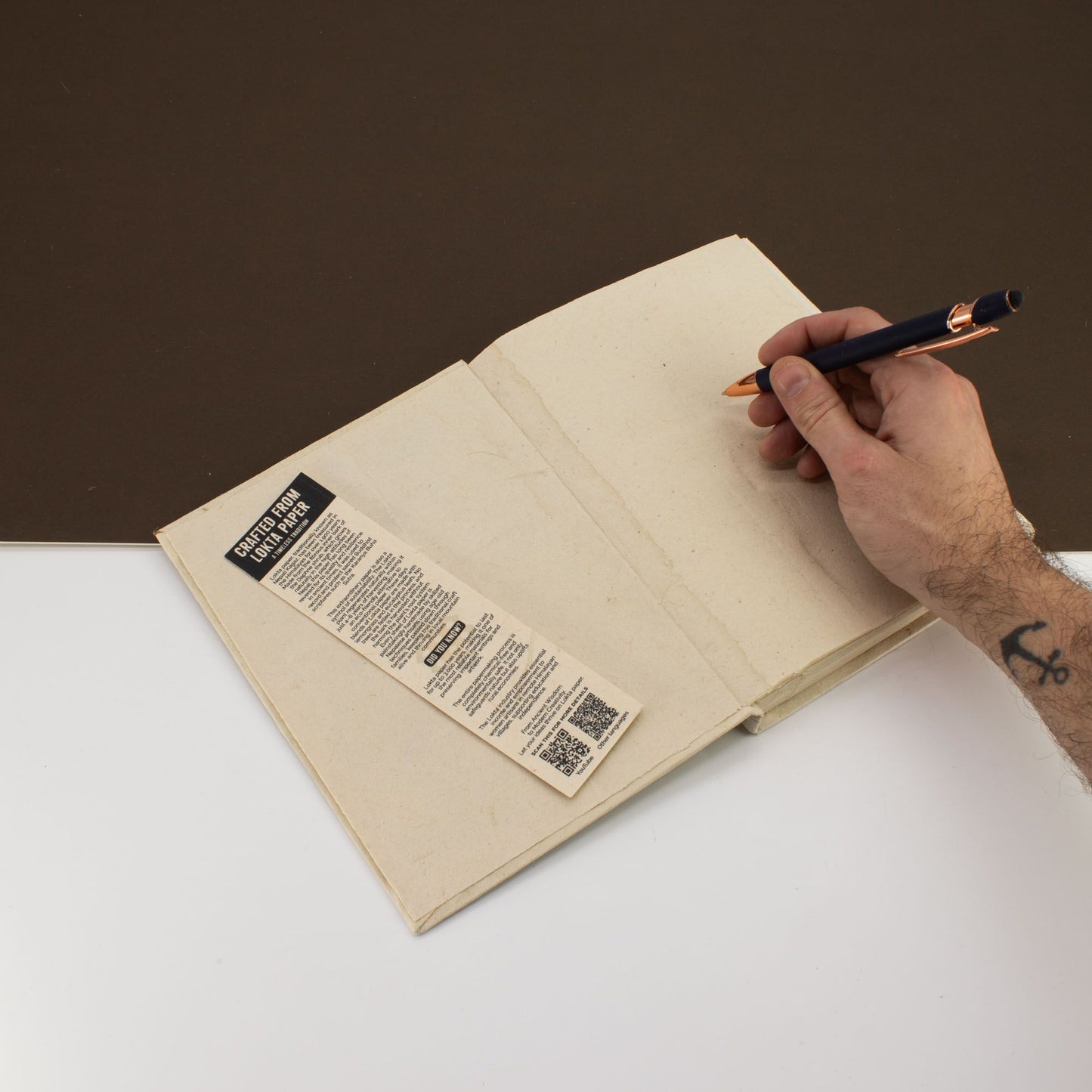 Lokta Inspiratie Notitieboek Groot (21x15cm) – 45 pagina's – Your Words – incl. boekenlegger