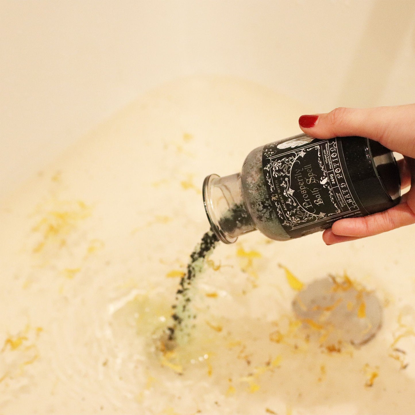 Ancient Witch Bath Spell Potion – Prosperity | Voorspoed & Geluk met Aventurijn Amulet