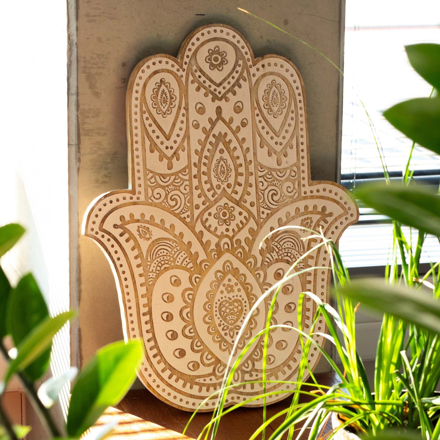 Mangohout Hamsa Wandplaquette – Whitewash 52 cm
