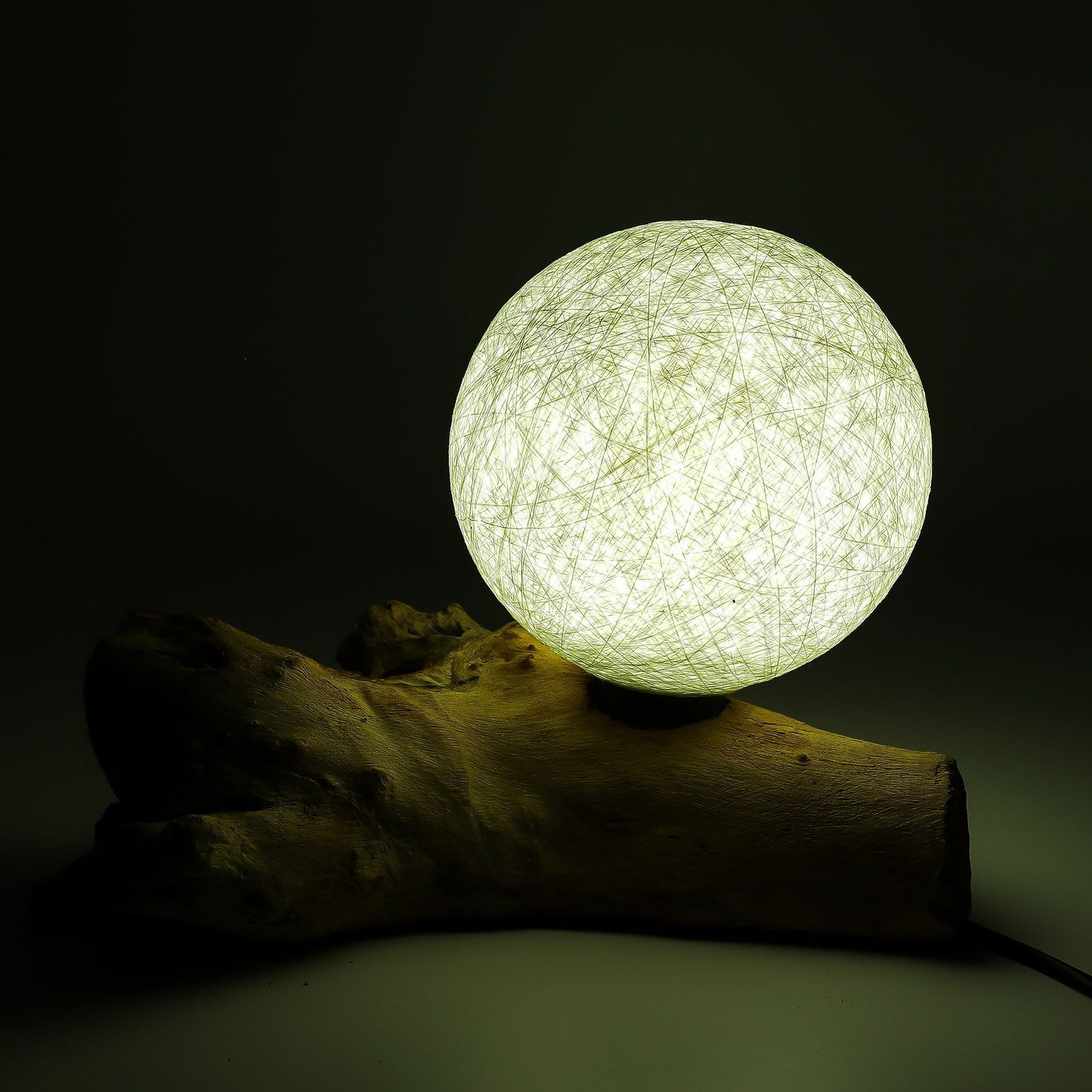 DriftGlow Lamp – Amber Craquelé Kap | Drijfhout Basis