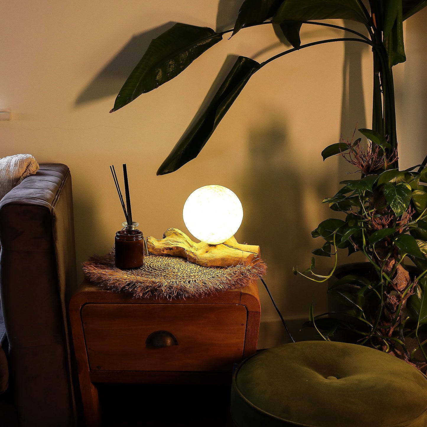 DriftGlow Lamp – Crème Katoenwrap Kap | Drijfhout Basis