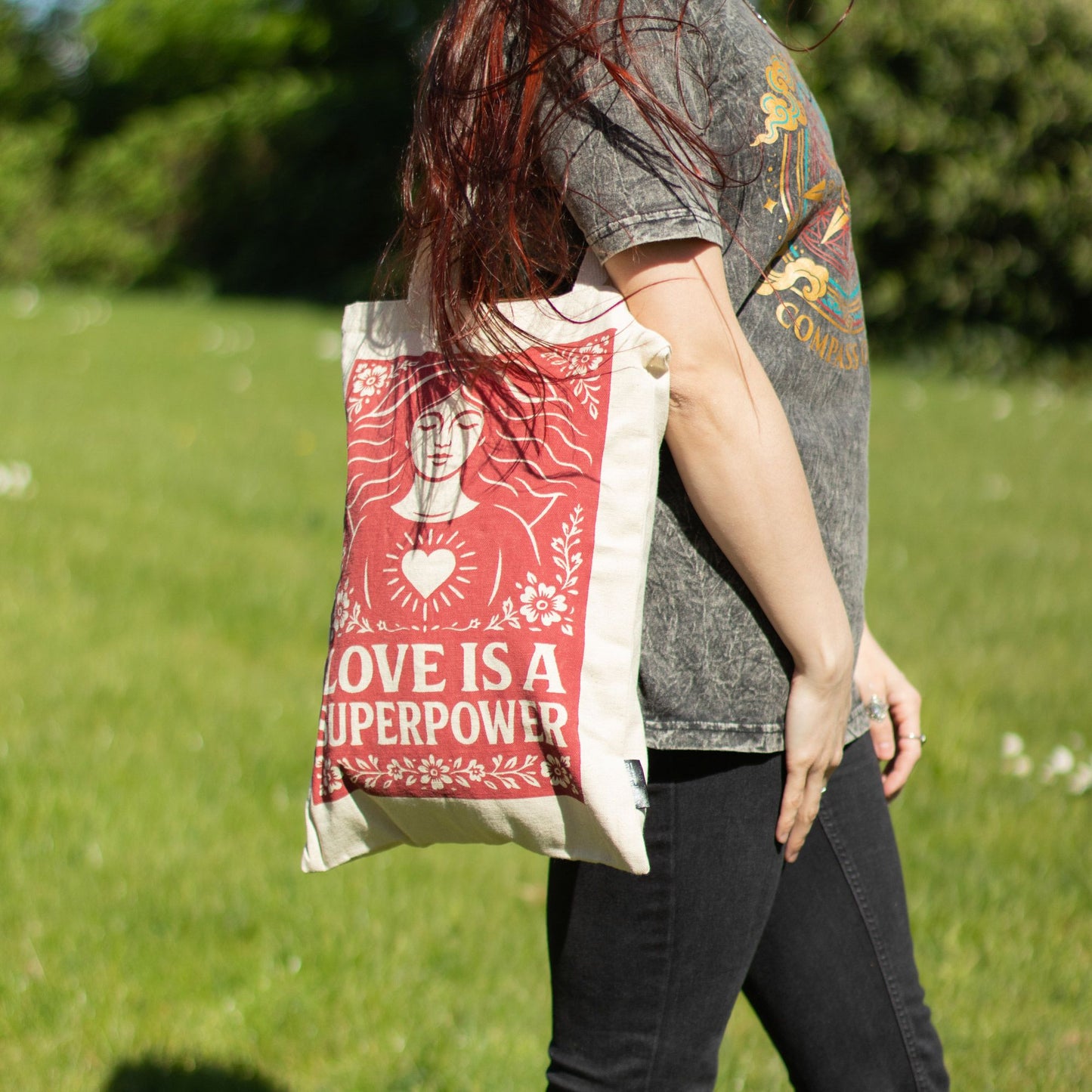 Nomad Sari Iconic Toni Tote Bag – Love is a Super Power – Naturel 10oz