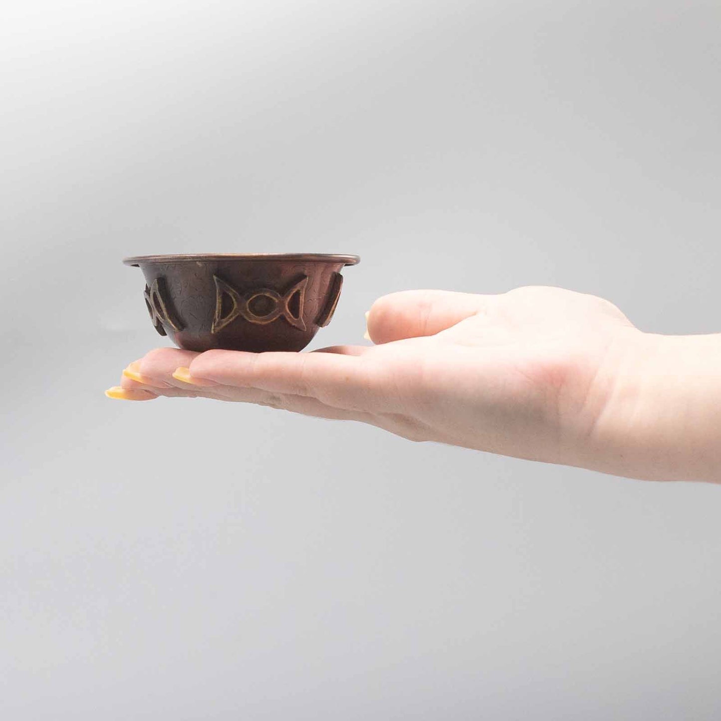 Antiek Koperen Rituele Kom - Drievoudige Maan 8x4cm