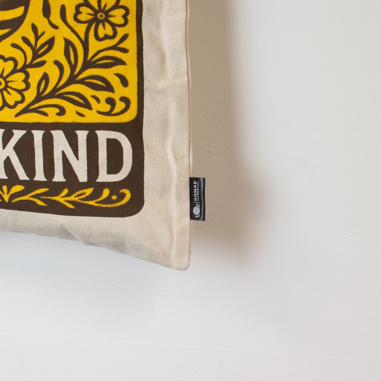 Nomad Sari Iconic Toni Tote Bag – Bee Kind – Naturel 10oz