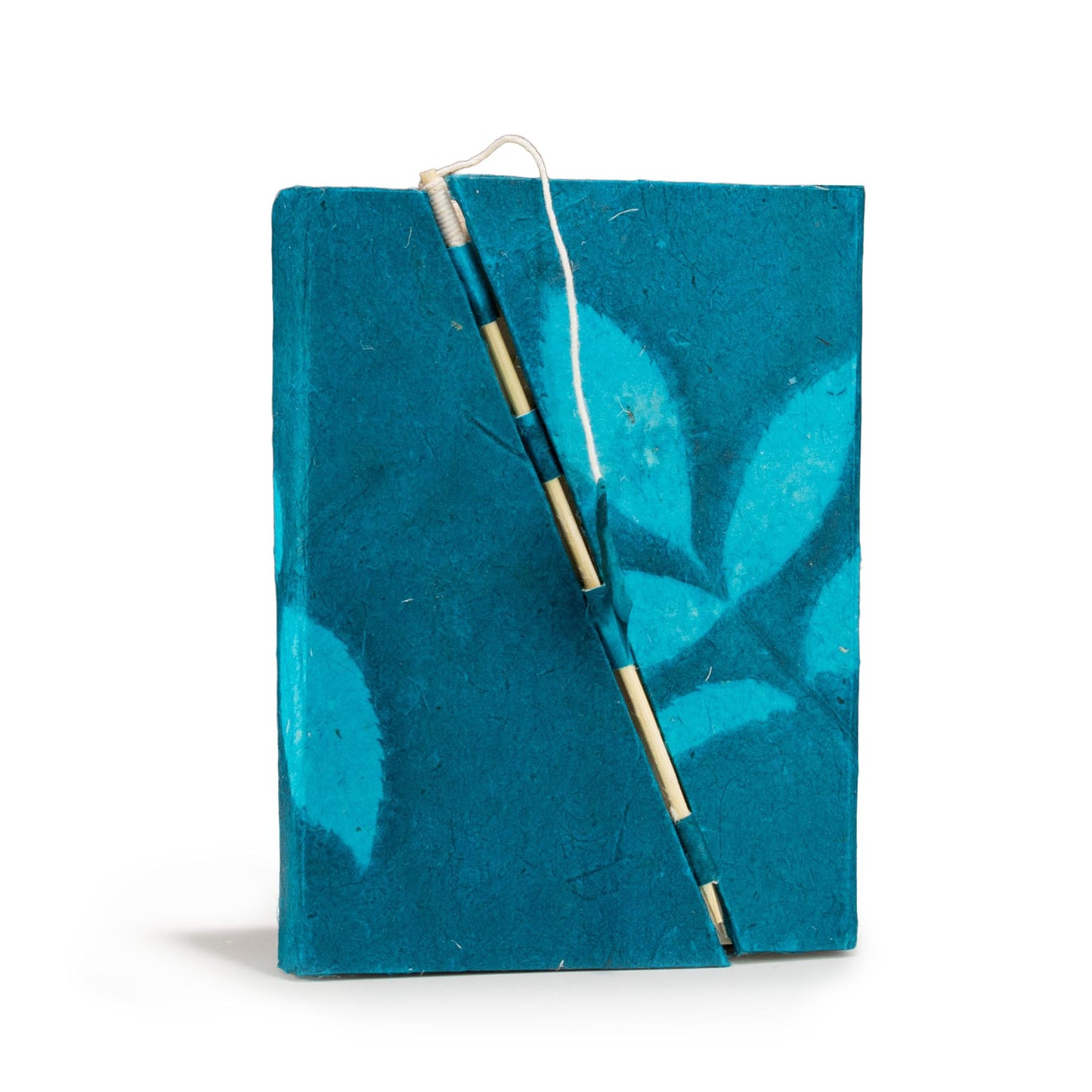 Lokta Bold Floral Bamboo Lock Notitieboek Medium (15x12cm) – 45 pagina's – Middernachtblauw