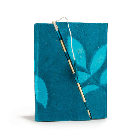 Lokta Bold Floral Bamboo Lock Notitieboek Medium (15x12cm) – 45 pagina's – Middernachtblauw