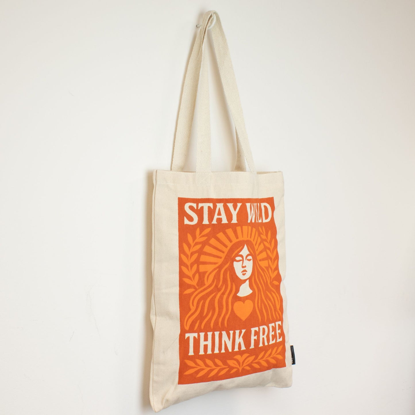 Nomad Sari Iconic Toni Tote Bag – Stay Wild – Naturel 10oz